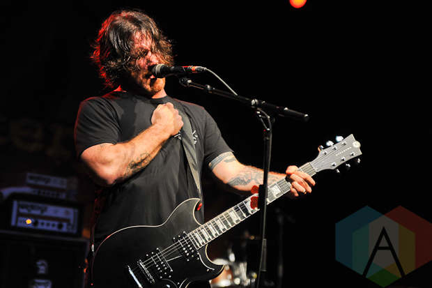 Chuck Ragan of Hot Water Music in Toronto. (Photo: Stephen McGill/Aesthetic  Magazine Toronto) | Aesthetic Magazine | Album Reviews, Concert  Photography, Interviews, Contests