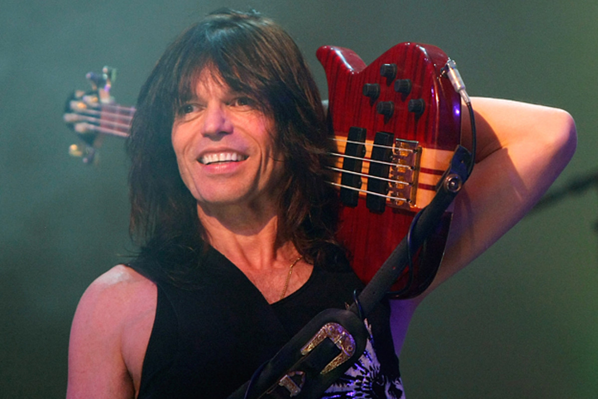 Former Ozzy Osbourne Bassist Rudy Sarzo Recalls His Whirlwind Experience  With The Wizard Of Ozz