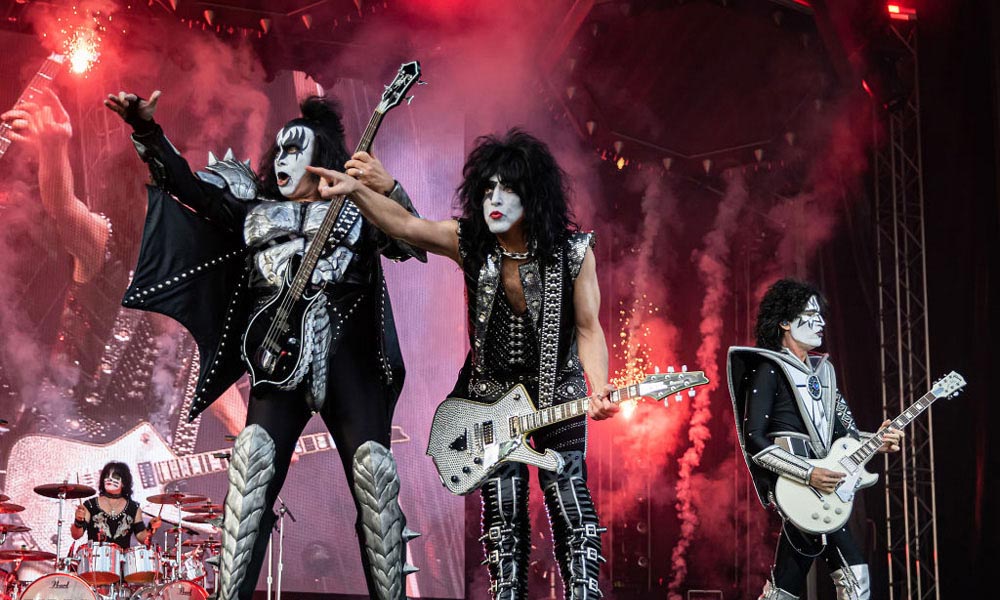 KISS Announce Kiss 2020 Goodbye Virtual Concert For New Year's Eve